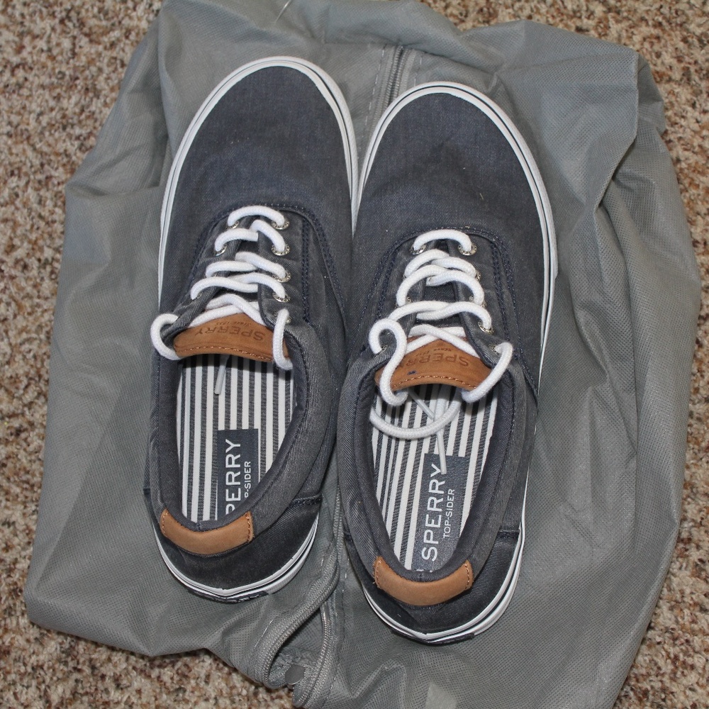Sperry Striper II CVO Canvas Sneaker Navy-10, NWT, Never Worn